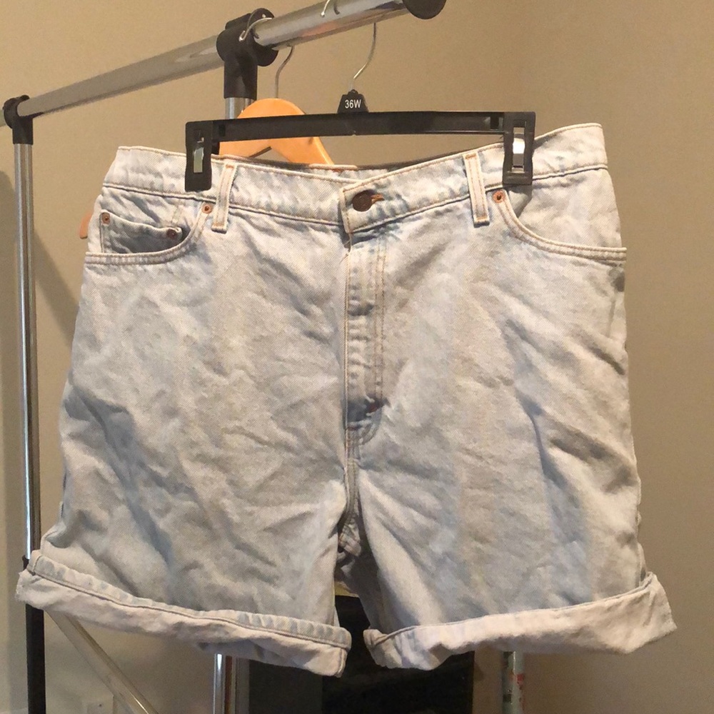 Levi’s size 18 high waist shorts